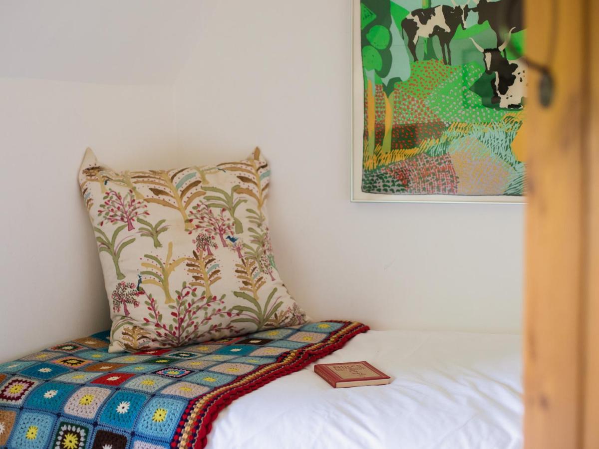 Lily Cottage Great Tew Bagian luar foto